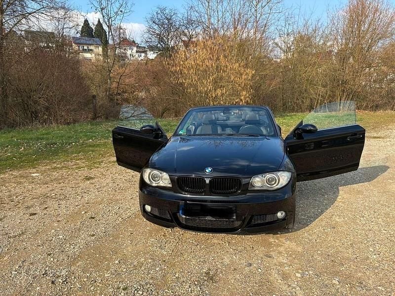 Gebraucht BMW 125 Cabriolet Sport Line 218 PS (160 kW) 2008 Schwarz Cabrio