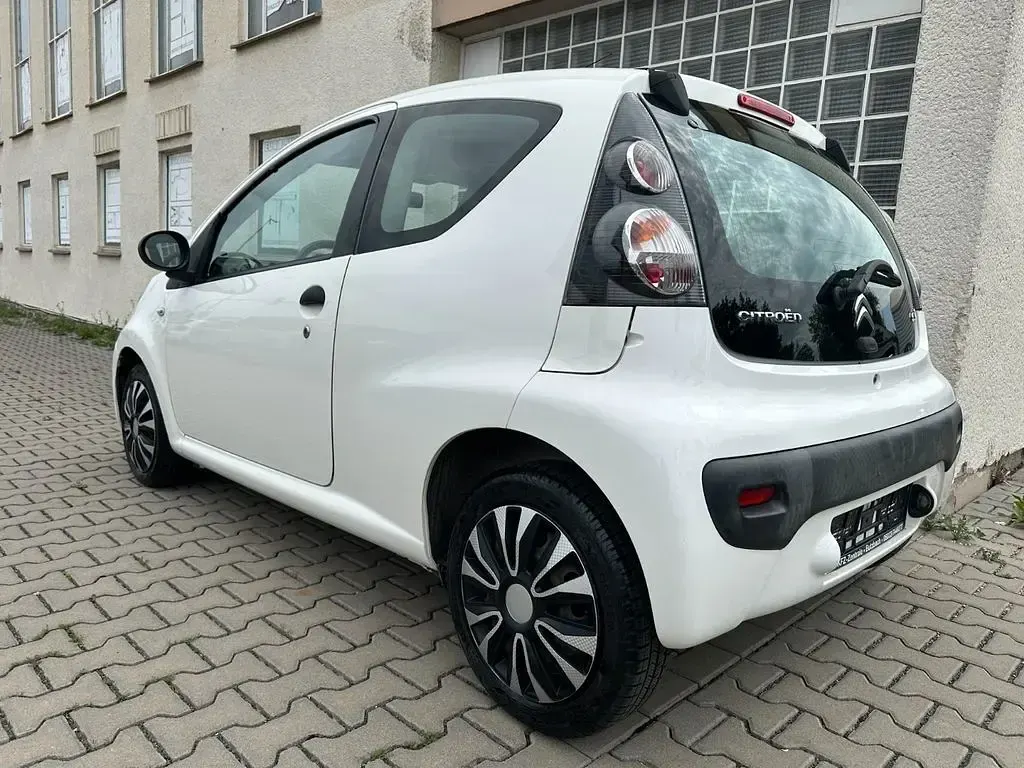 Gebraucht Citroën C1 Advance 68 PS (50 kW) 2012 Weiß Kleinwagen