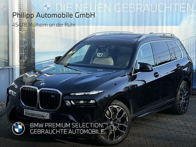 Gebraucht BMW X7 M Sport 530 PS (389 kW) 2024 Black sapphire SUV