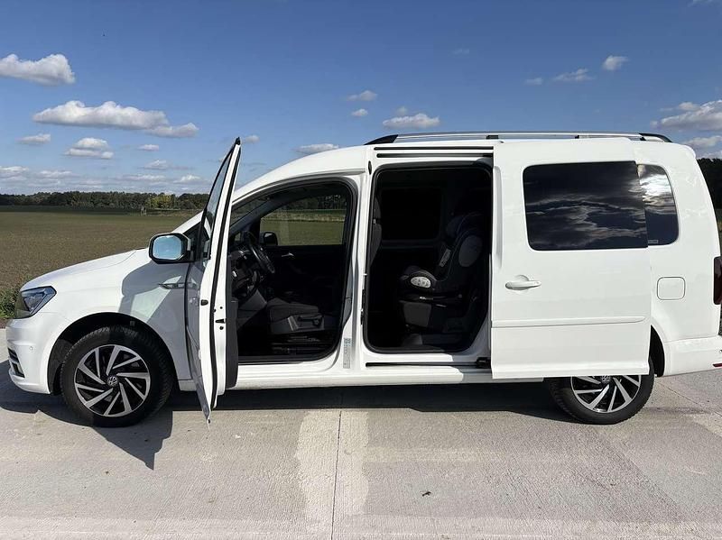Gebraucht VW Caddy Highline 150 PS (110 kW) 2019 Weiß Van / Kleinbus