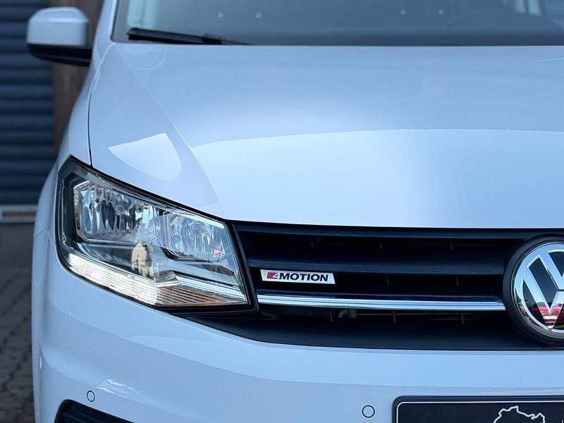 Gebraucht VW Caddy 122 PS (89 kW) 2019 Weiß Van / Kleinbus
