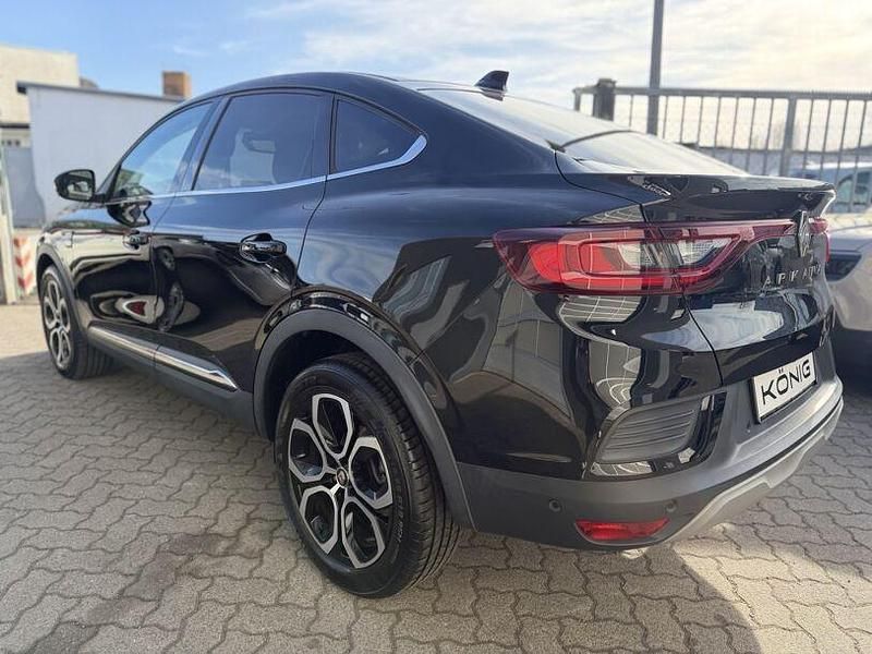 Gebraucht Renault Arkana Techno 140 PS (102 kW) 2023 Schwarz SUV