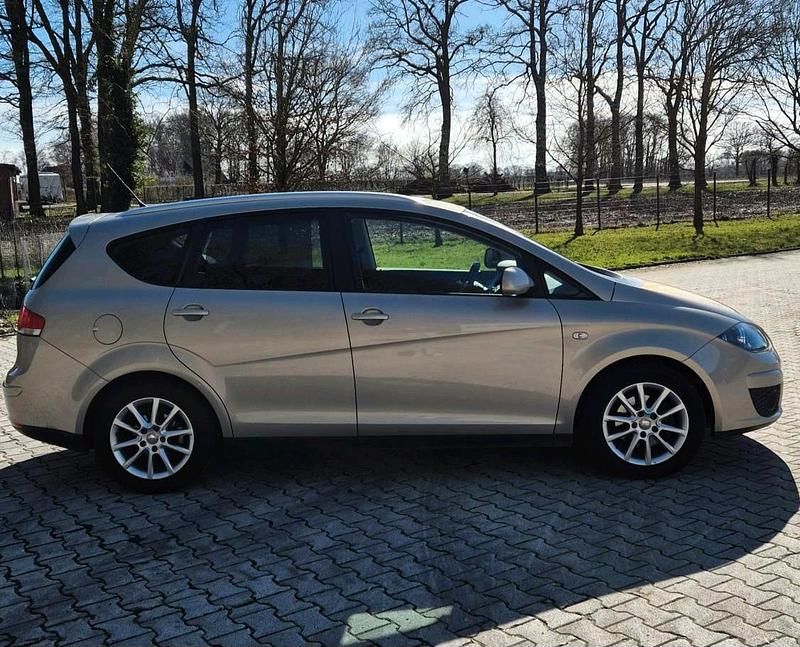 Gebraucht Seat Altea XL 2009 Grau Van / Kleinbus