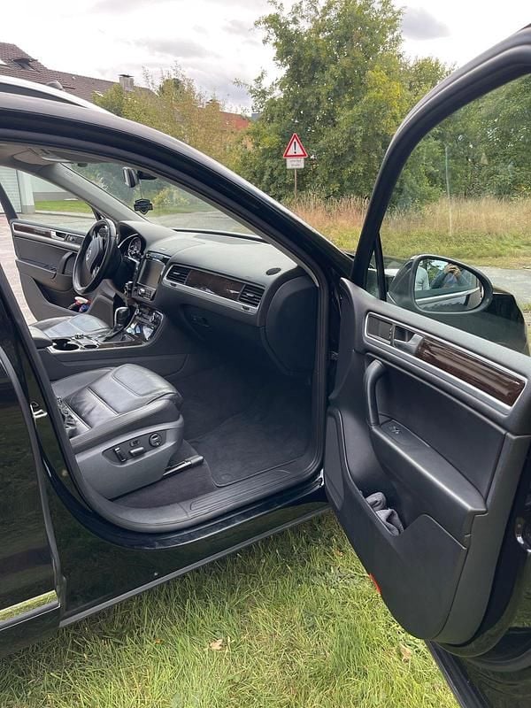 Gebraucht VW Touareg 245 PS (180 kW) 2013 Schwarz SUV