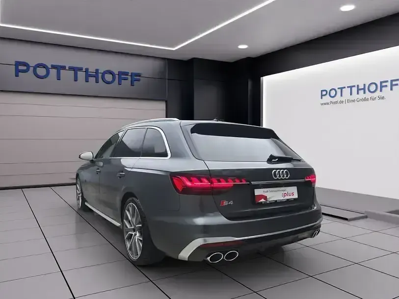 Gebraucht Audi S4 Ambiente 341 PS (250 kW) 2024 Grau Kombi