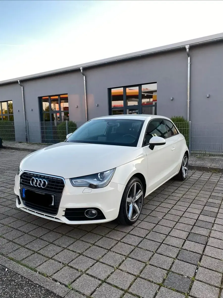 Usata Audi A1 122 CV (89 kW) 2011 Bianco Utilitaria