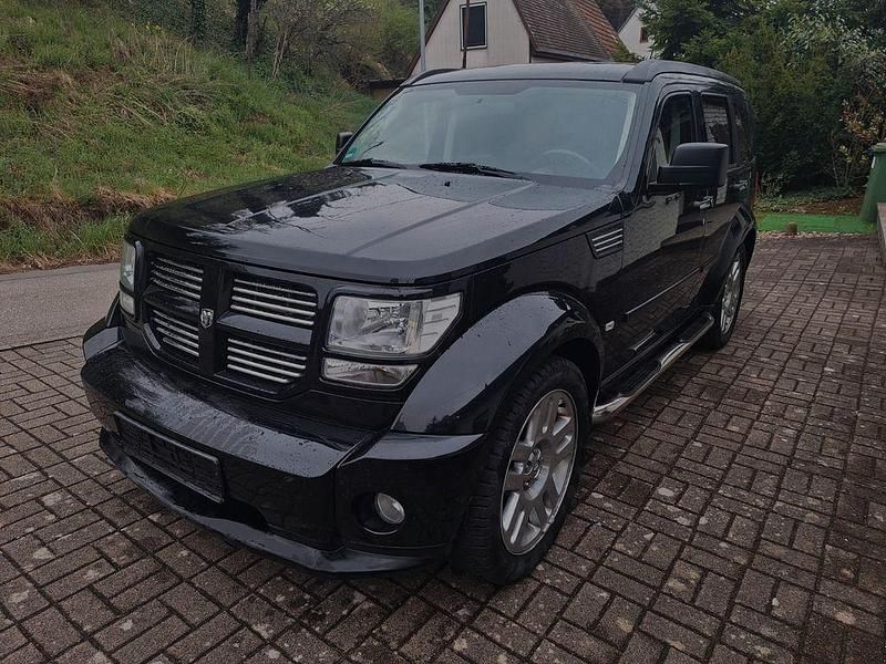 Gebraucht Dodge Nitro 177 PS (130 kW) 2007 Schwarz SUV