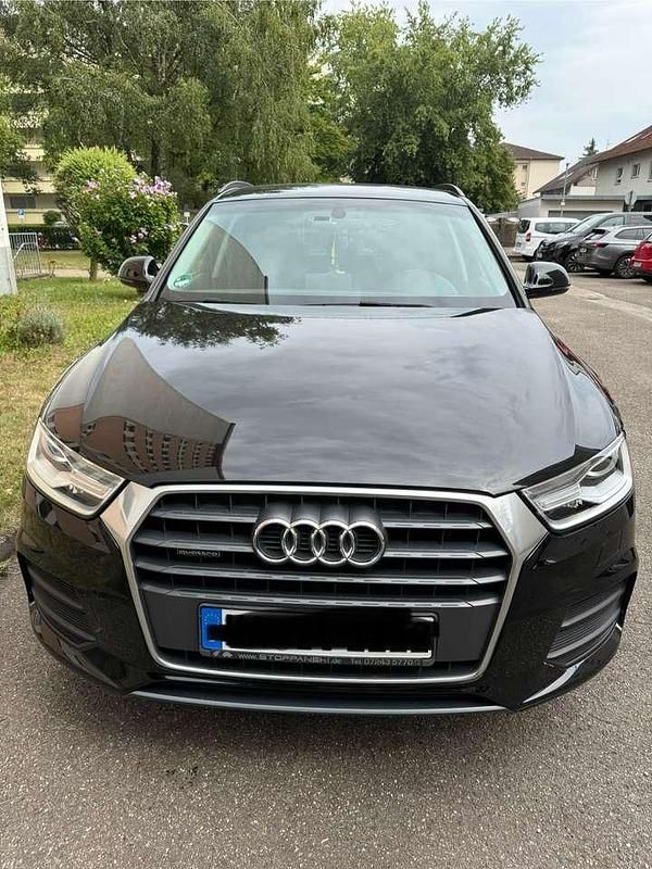 Schwarz Gebraucht 2016 Audi Q3 SUV | 21.990 € (Teuer) - Bild 1/4