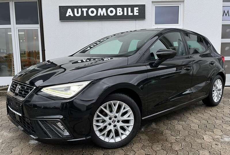 Schwarz Gebraucht 2024 Seat Ibiza FR Kleinwagen | 19.479 € (Fairer Preis) - Bild 1/4