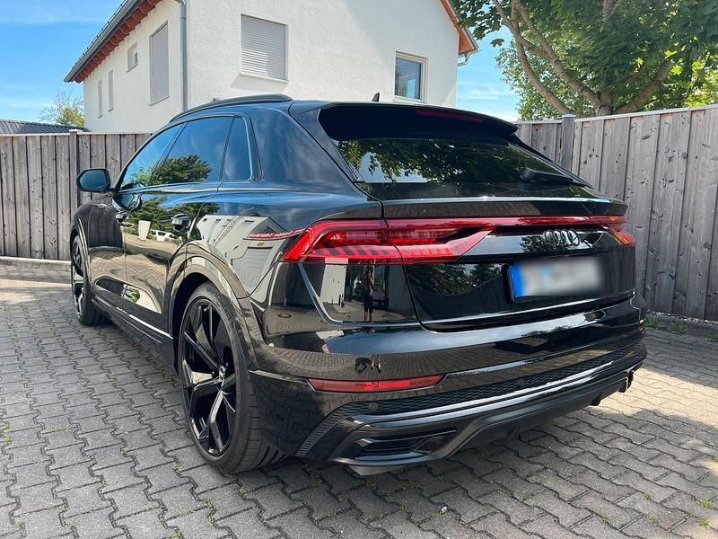 Gebraucht Audi Q8 S-Line 286 PS (210 kW) 2019 Schwarz SUV