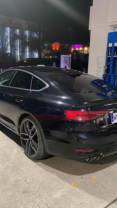 Schwarz Gebraucht 2017 Audi A5 Sportback Kleinwagen | 19.800 € (Fairer Preis) - Bild 1/4