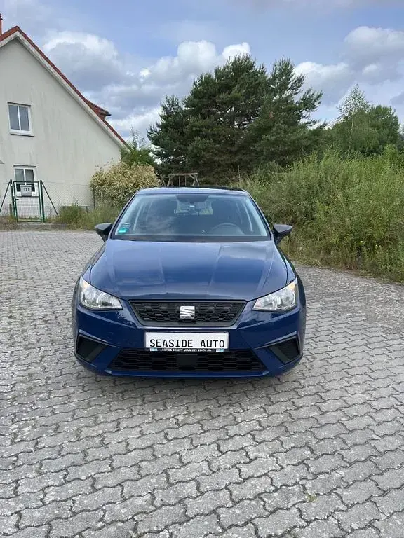 Gebraucht Seat Ibiza Reference 75 PS (55 kW) 2017 Blau Limousine