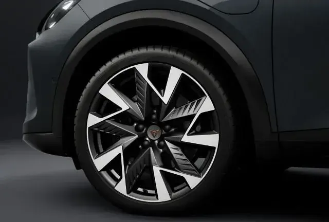 Neu Cupra Formentor VZ 272 PS (200 kW) 2026 Grau SUV