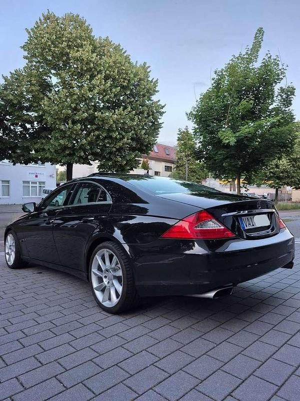 Schwarz Gebraucht 2008 Mercedes CLS350 Coupé | 13.000 € (Fairer Preis) - Bild 1/4