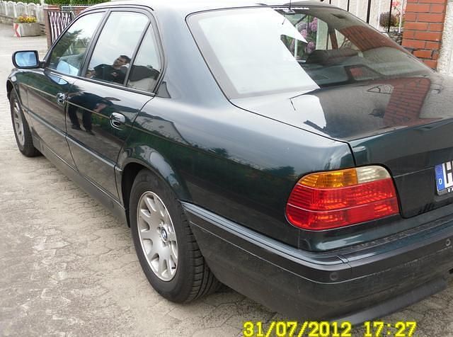 Gebraucht BMW 735 235 PS (172 kW) 1999 Grün metallic Limousine