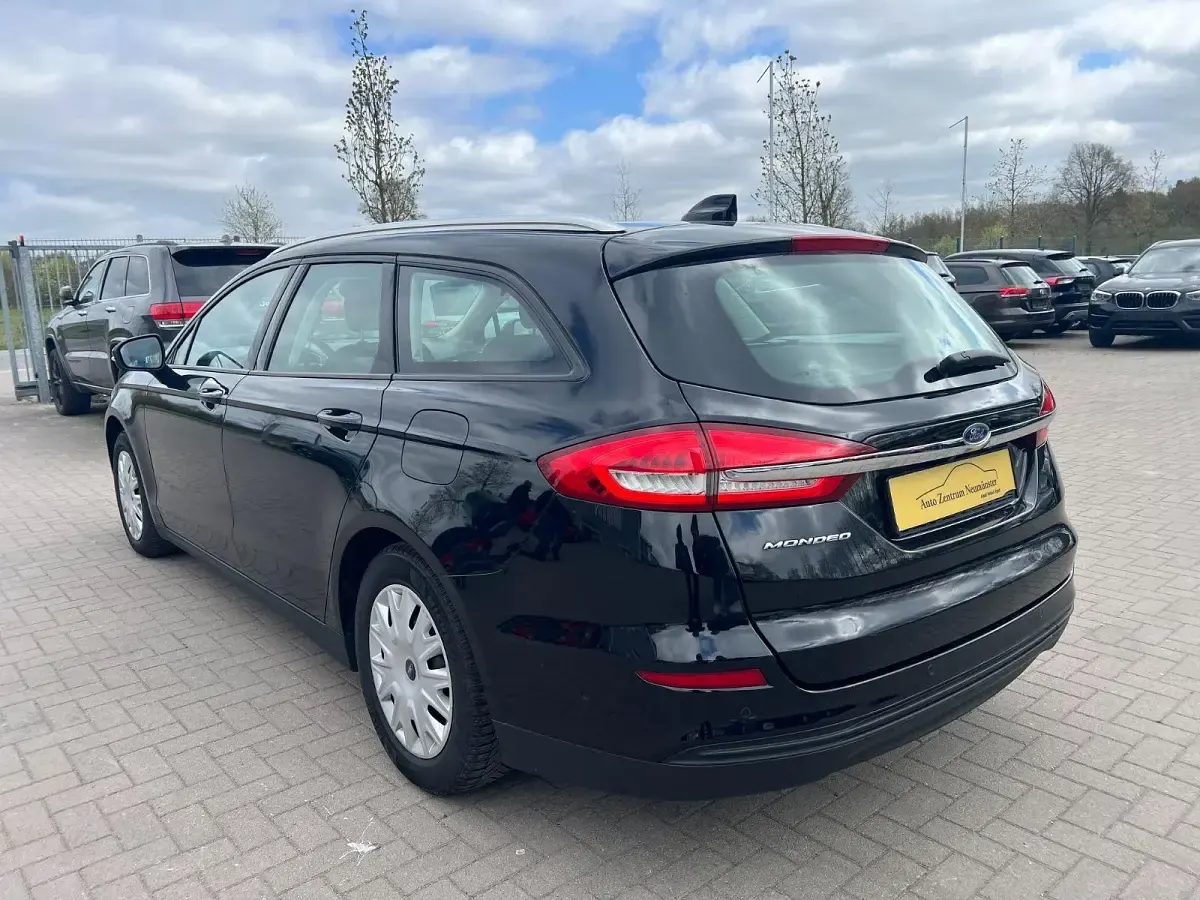 Second-hand Ford Mondeo Trend 120 CP (88 kW) 2021 Negru Break