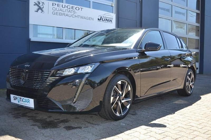 Metfa schwarz perla (metallic) Gebraucht 2022 Peugeot 308 Limousine | 16.900 € (Teuer) - Bild 1/4