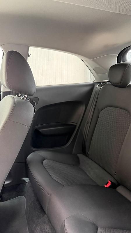 Gebraucht Audi A1 Comfort 125 PS (91 kW) 2017 Schwarz Kleinwagen