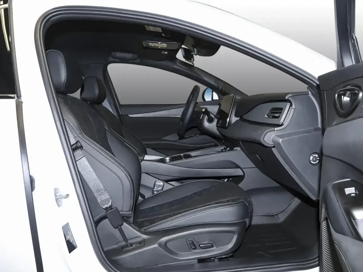 Gebraucht BYD Seal Boost 184 PS (135 kW) 2026 Weiß Kombi