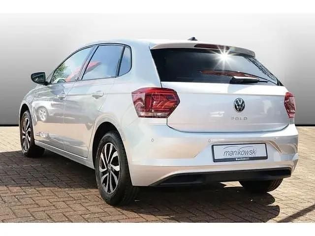 Gebraucht VW Polo Active 70 PS (51 kW) 2021 Silber Kleinwagen