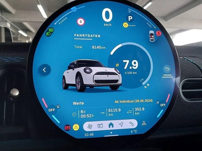 Second-hand Mini Cooper 156 CP (114 kW) 2024 Alb Hatchback