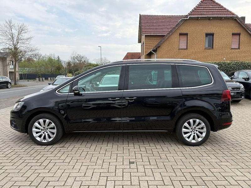Second-hand Seat Alhambra 150 CP (110 kW) 2017 Negru Monovolum