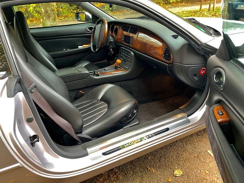 Gebraucht Jaguar XKR S 396 PS (291 kW) 1999 Silber Coupé