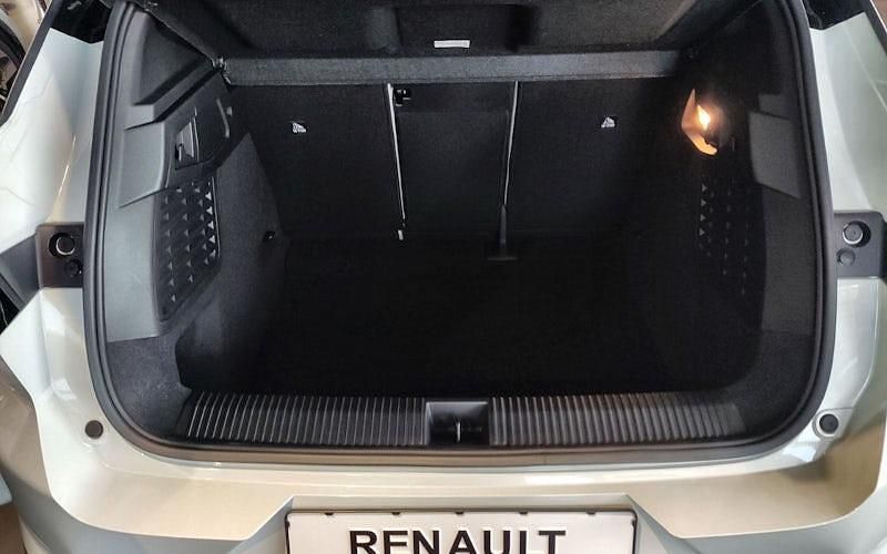 Gebraucht Renault Scenic E-Tech Iconic 160 kW (218 PS) 2024 Weiß SUV