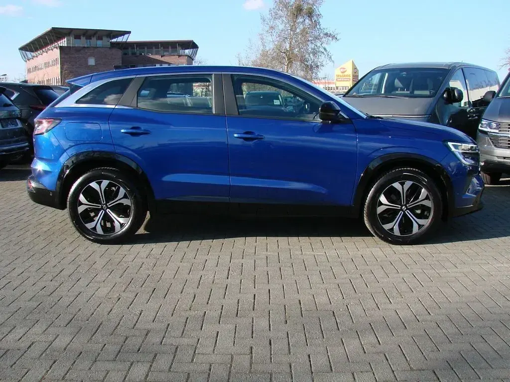 Gebraucht Renault Austral Evolution 158 PS (116 kW) 2024 Iron blau (metallic) SUV
