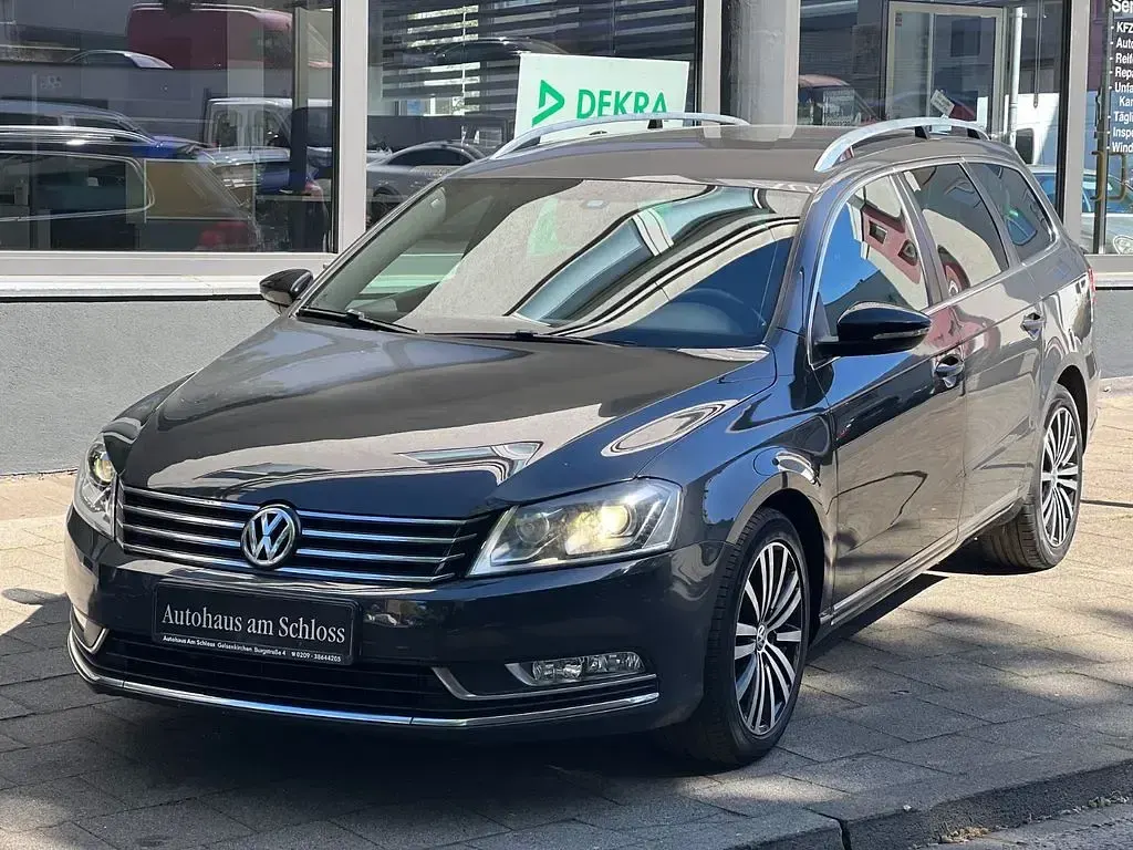 Second-hand VW Passat Edition 140 CP (102 kW) 2014 Gri Berlinǎ