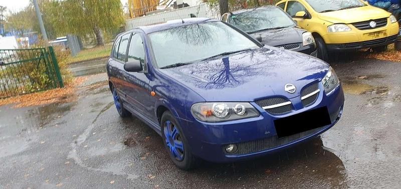 Blau Gebraucht 2002 Nissan Almera Limousine | 950 € (Guter Preis) - Bild 1/4