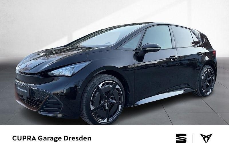 Midnight black metallic Neu 2026 Cupra Born Kleinwagen | 53.220 € - Bild 1/4