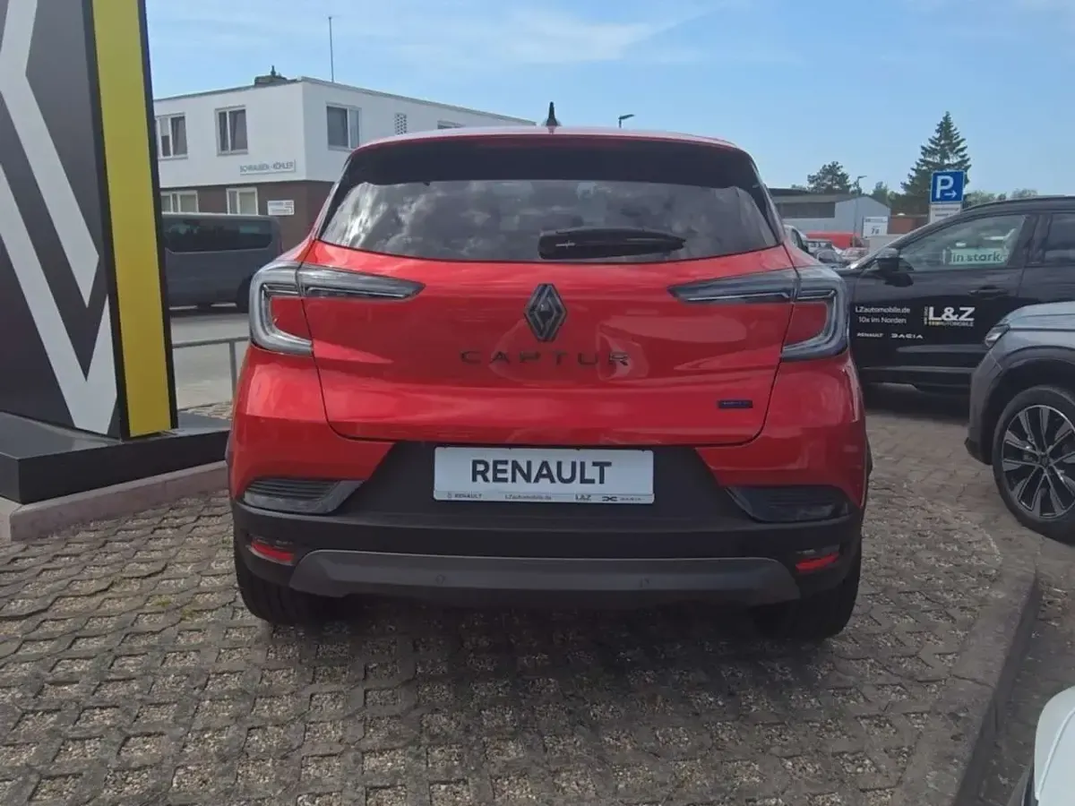 Neu Renault Captur Esprit Alpine 143 PS (105 kW) 2025 Rot SUV