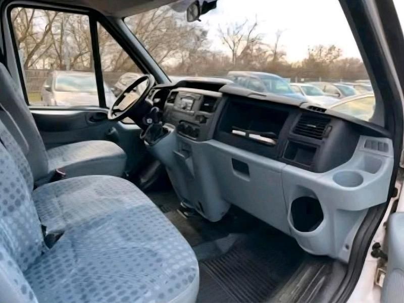 Usata Ford Transit 86 CV (63 kW) 2011 Bianco Monovolume