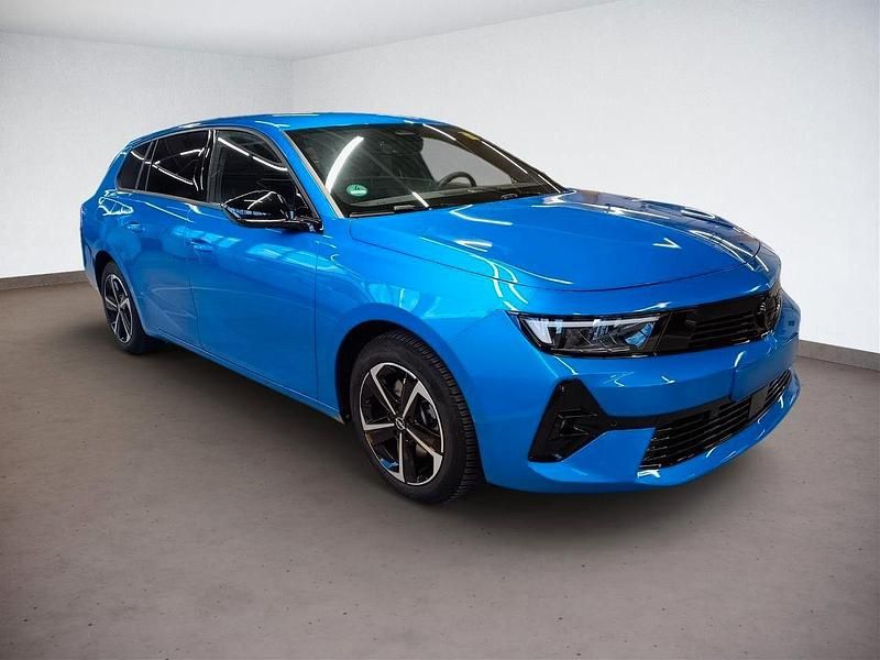 Gebraucht Opel Astra 131 PS (96 kW) 2024 Blau Kombi