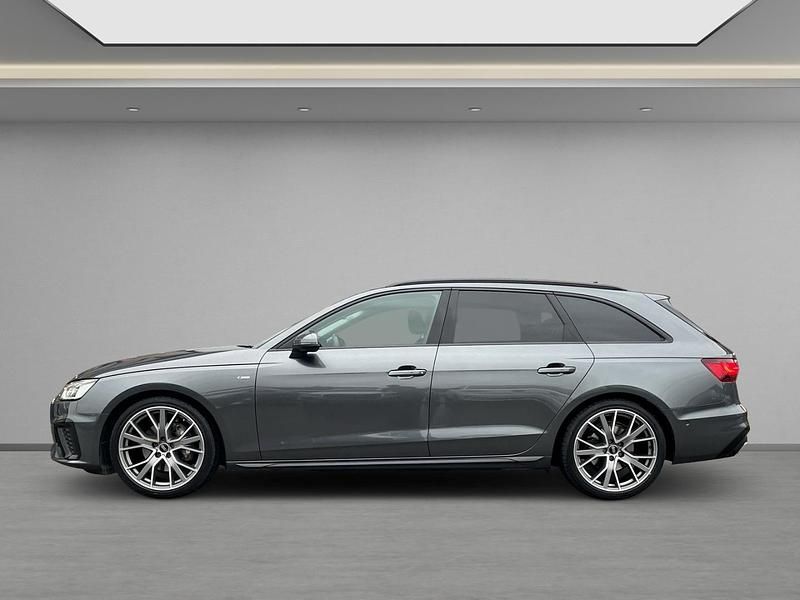 Gebraucht Audi A4 S-Line 204 PS (150 kW) 2023 Grau Kombi