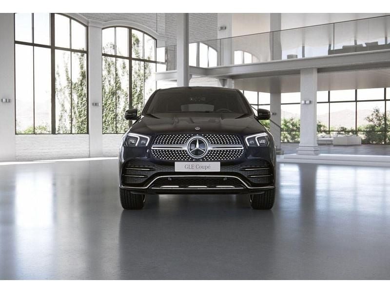 Gebraucht Mercedes GLE400 330 PS (242 kW) 2023 Obsidianschwarz (metallic) Coupé