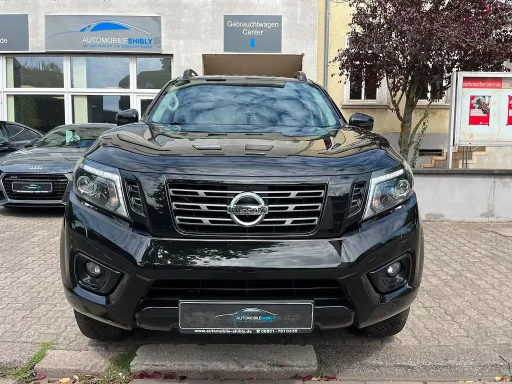 Gebraucht Nissan Navara N-Guard 190 PS (139 kW) 2021 Schwarz Pickup