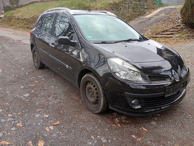 Gebraucht Renault Clio II Initiale 101 PS (74 kW) 2009 Schwarz Limousine