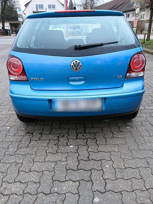 Gebraucht VW Polo 60 PS (44 kW) 2005 Blau Kleinwagen