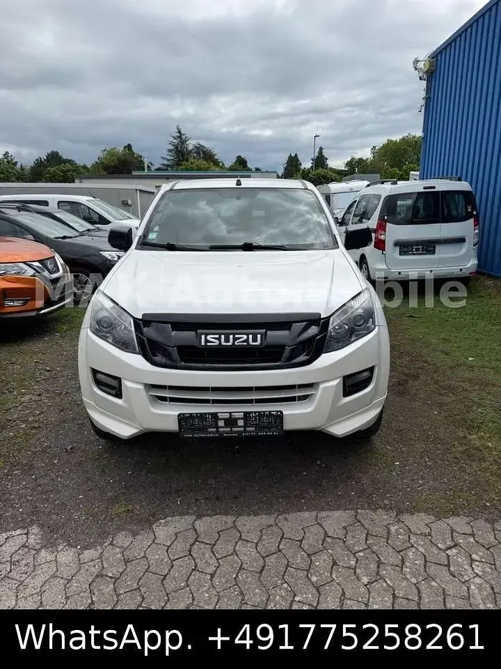 Gebraucht Isuzu D-Max 163 PS (119 kW) 2016 Weiß SUV