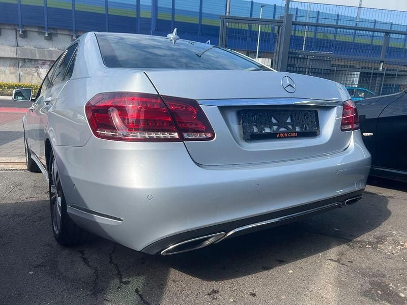 Gebraucht Mercedes E350 258 PS (189 kW) 2014 Silber Limousine