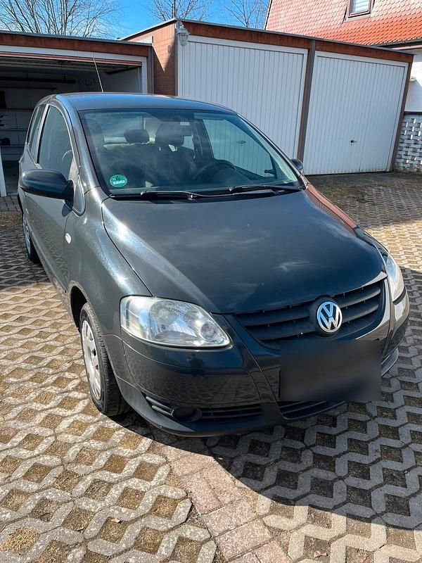 Gebraucht VW Fox Refresh 55 PS (40 kW) 2009 Grau Kleinwagen