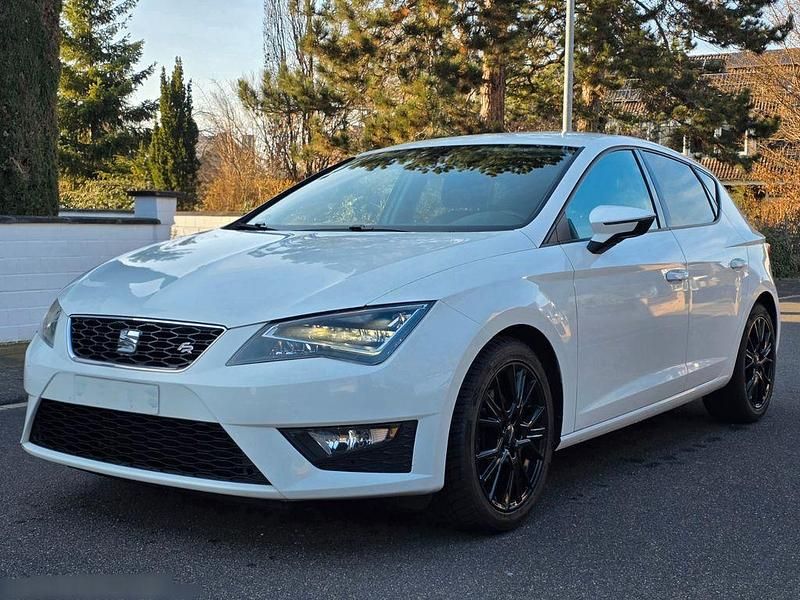 Gebraucht Seat Leon FR 125 PS (91 kW) 2016 Weiß Limousine