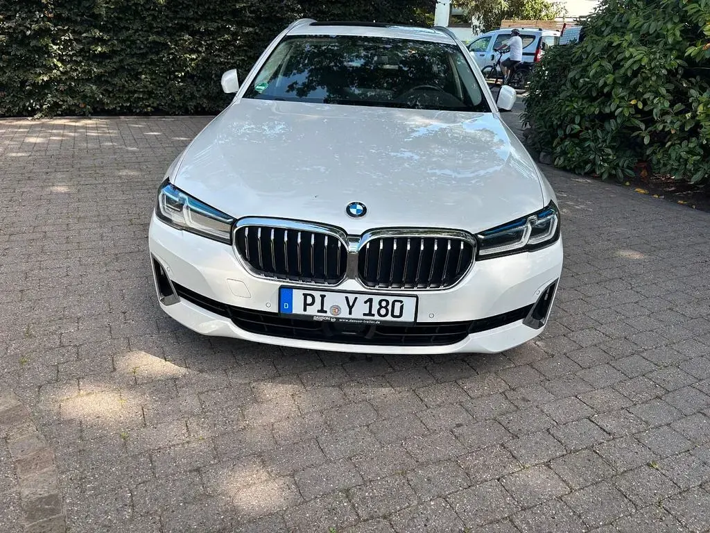 Gebraucht BMW 530 Luxury Line 286 PS (210 kW) 2021 Weiß Kombi