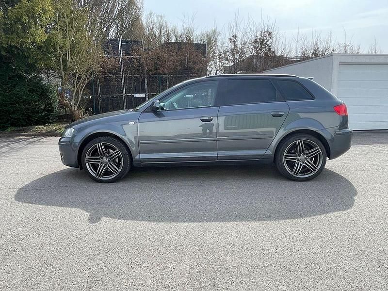 Gebraucht Audi A3 S-Line 140 PS (102 kW) 2008 Grau Kleinwagen