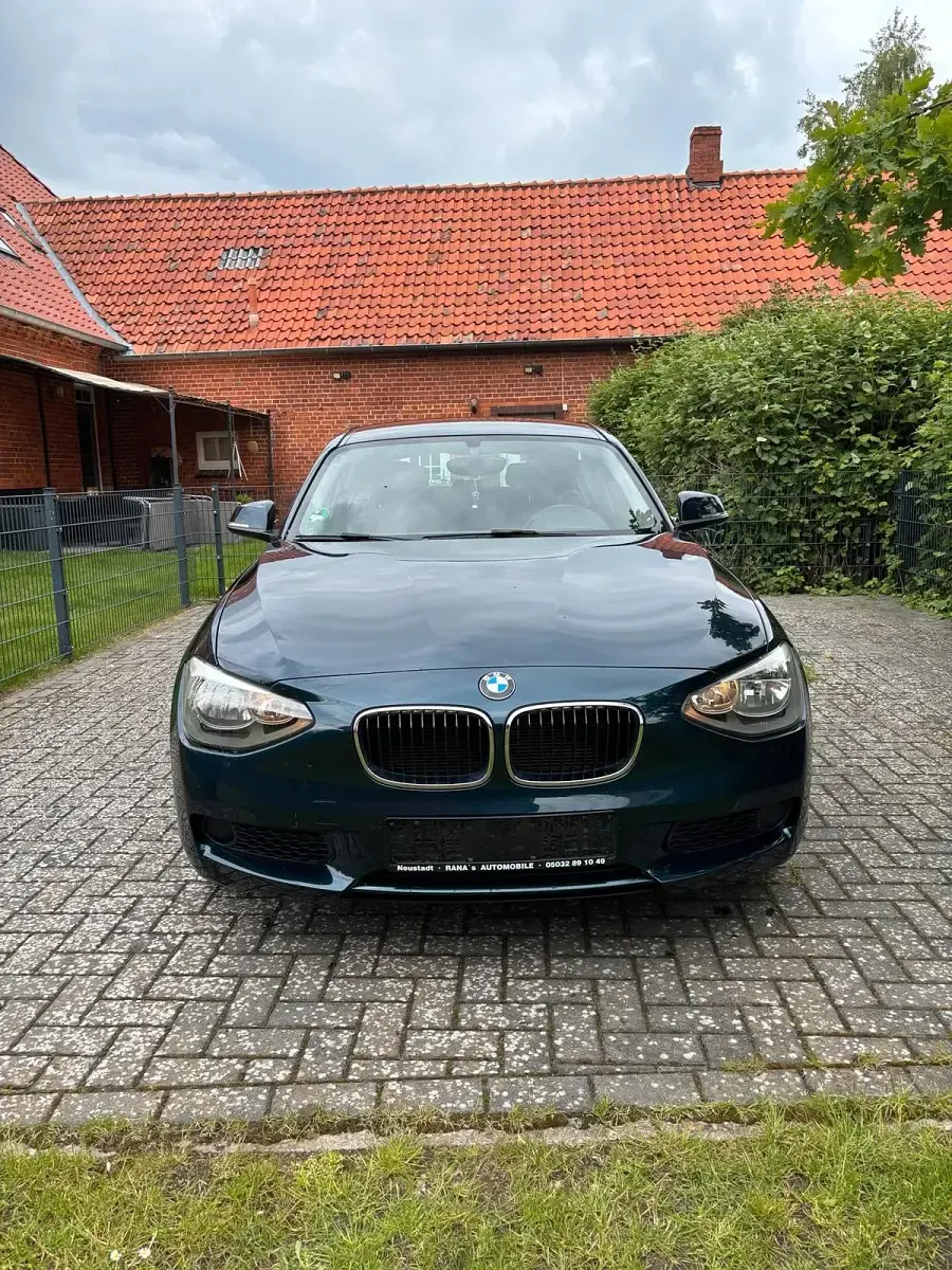Gebraucht BMW 116 136 PS (100 kW) 2012 Blau Kleinwagen