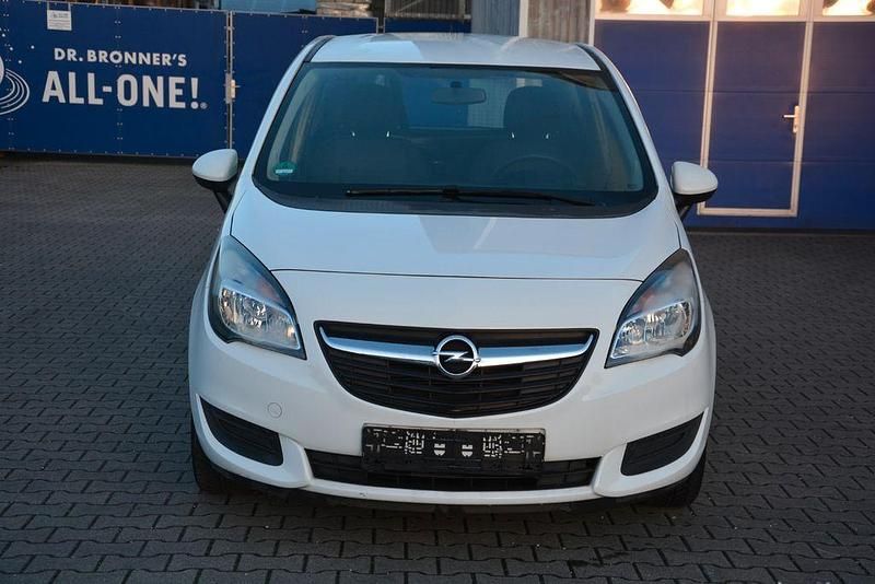 Gebraucht Opel Meriva 101 PS (74 kW) 2014 Weiß Van / Kleinbus