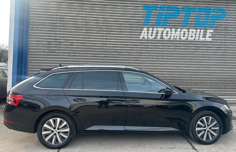 Gebraucht Skoda Superb Style 200 PS (147 kW) 2022 Schwarz Kombi