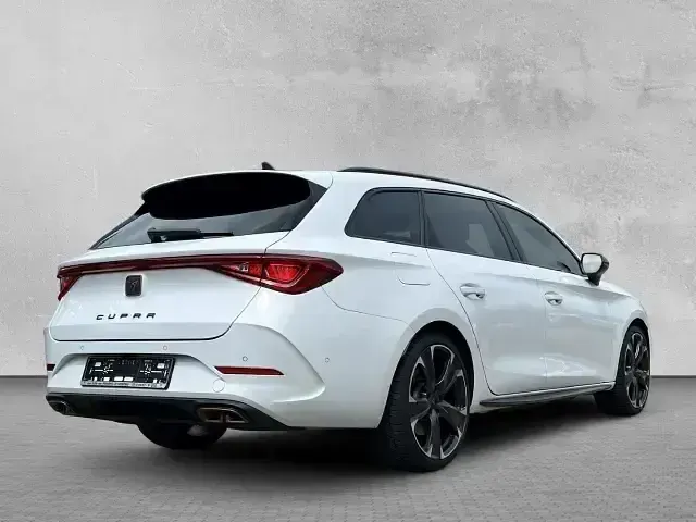 Gebraucht Cupra Leon VZ 245 PS (180 kW) 2023 Weiß Limousine